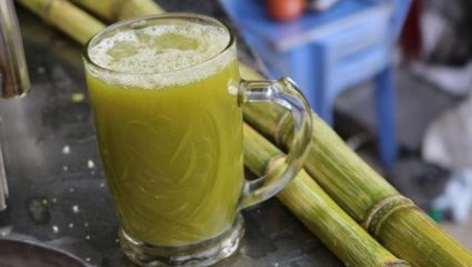 कडक उन्हात उसाच्या रसाचा ‘थंडावा’; रसवंतीगृहांबाहेर अबालवृद्धांची गर्दी