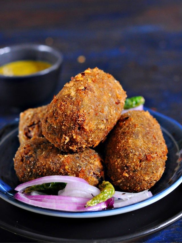 कुरकुरीत आणि मसालेदार, बनवा कोलकाता स्टाईल व्हेज चॉप