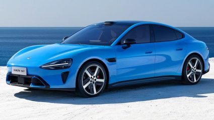 Tesla चा मार्केट गार करायला आली Xiaomi ची ‘ही’ कार! 3 सेकंडमध्ये पकडते 100 किमीची स्पीड, जाणून घ्या रेंज