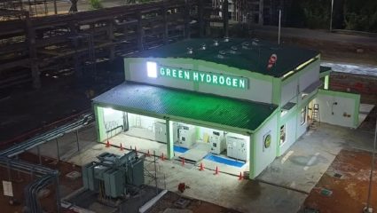 नुमालीगड रिफायनरीला ग्रीन हायड्रोजन पुरवठ्याचे कंत्राट; बीपीसीएल–सेम्बकॉर्प संयुक्त उपक्रमाला संधी