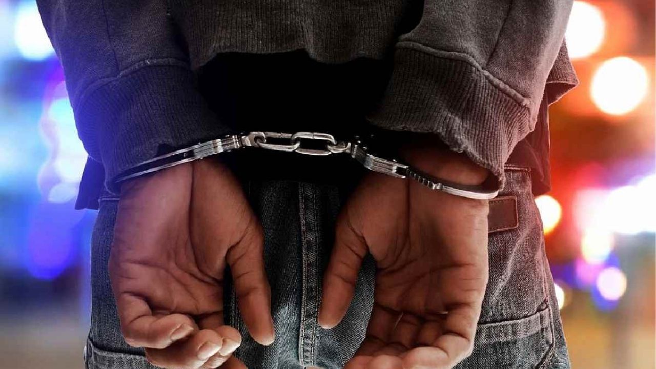 Nashik Crime: खाकी वर्दीचा बनाव, AI चा वापर, प्रेमाच्या जाळ्यात ओढून महिलांची फसवणूक; आरोपी गजाआड