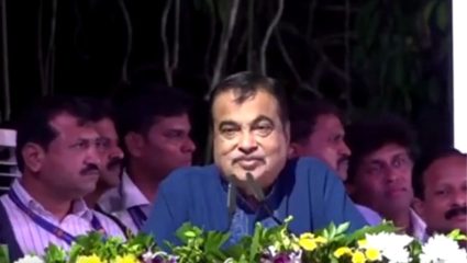 CHIPLUN : भाषण संपलं तरी गडकरी पुन्हा माईककडे, राणेंच्या वाढदिवसाला काय घडलं?