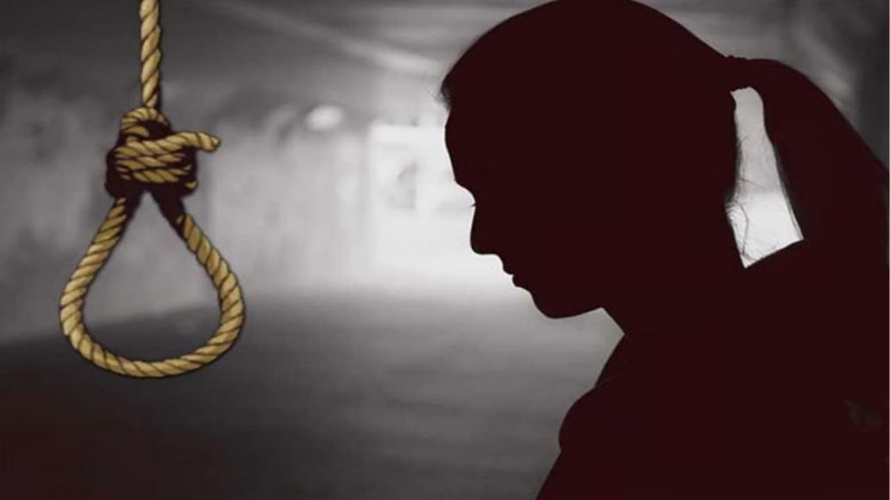 Ambernath Crime: हॉटेलच्या रुममध्ये तरुणीची गळफास घेऊन आत्महत्या; बॉससोबतचे संबंध आणि…