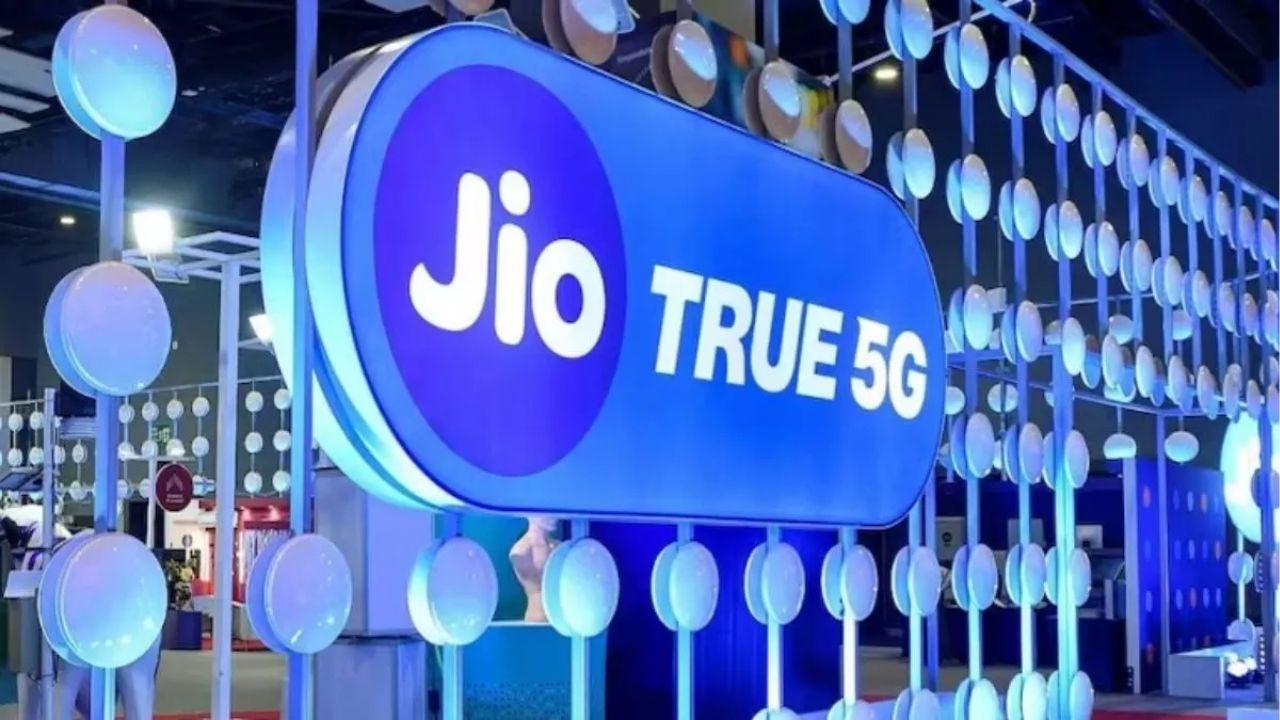 Jio Offer: एंटरटेनमेंटचा फुल पॅक! 500 रुपयांत YouTube Premium OTT, 5G आणि Gemini बेनिफिट्स; जाणून घ्या संपूर्ण माहिती