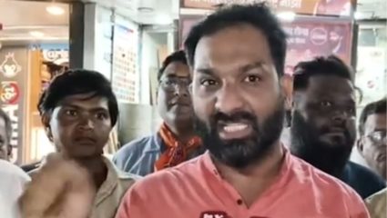 Nalasopara :नालासोपाऱ्यातील रिक्षाचालकांचा मराठीला पाठिंबा; रिक्षांवर लावले मराठीचे स्टिकर्स