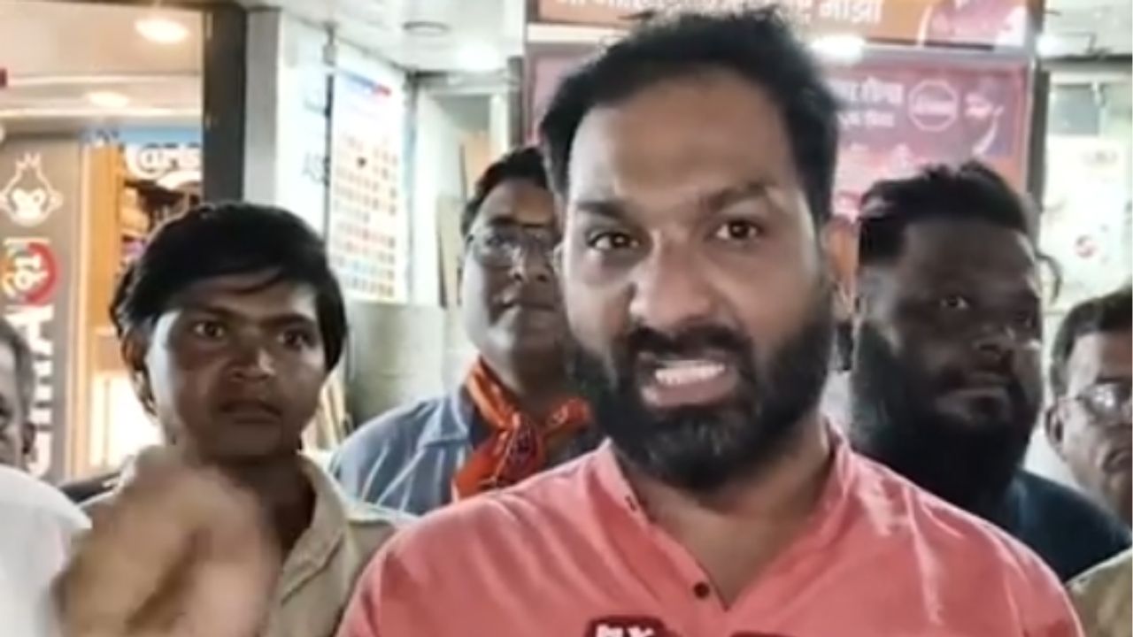 Nalasopara :नालासोपाऱ्यातील रिक्षाचालकांचा मराठीला पाठिंबा; रिक्षांवर लावले मराठीचे स्टिकर्स