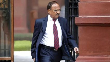 मोठा धोका टळला! डोवाल यांना मारण्याचा रचला कट? पाक दहशतवाद्याकडून ट्रेनिंग घेणाऱ्या ४ जणांना अटक