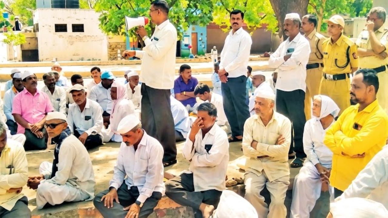 Ahilyanagar News: आमच्या घामाचा पैसा परत द्या! सेनापती बापट मल्टीस्टेटच्या ठेवीदारांचा पारनेरमध्ये जनआक्रोश