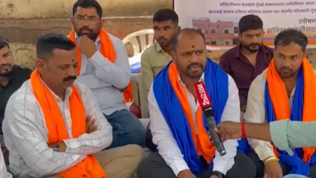 Ahilyanagar : राळेगण थेरपाळ ग्रामपंचायतीवर भ्रष्टाचाराचे आरोप, कारवाईच्या मागणीसाठी उपोषण