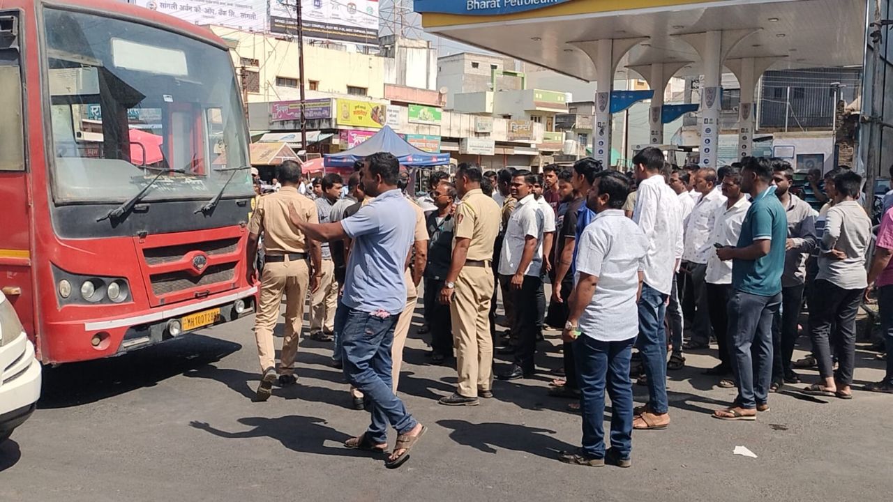 तासगावच्या गणपती मंदिरासमोर भीषण अपघात; एसटीच्या धडकेत भाविकाचा दुर्दैवी मृत्यू