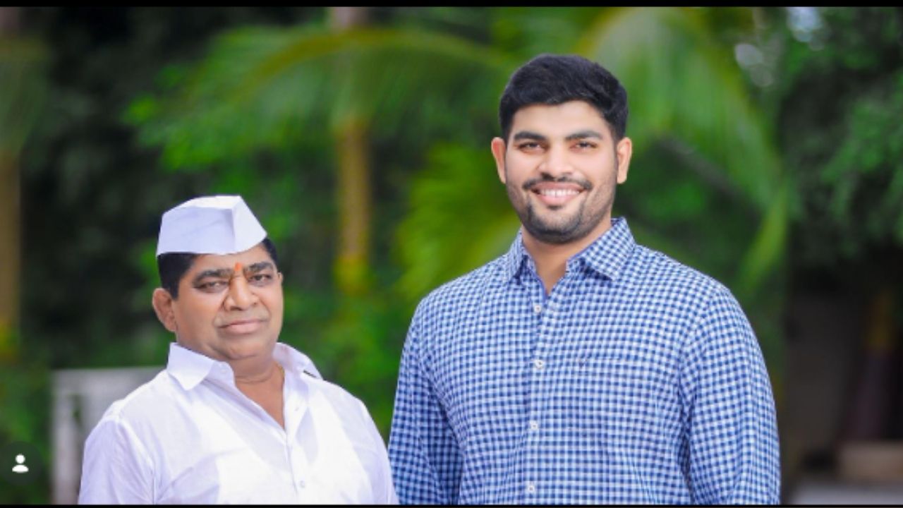 Rahuri By-election : राहुरीमध्ये पोटनिवडणुकीचे राजकारण! शिवाजी कार्डिलेंच्या जागेवर ‘या’ नेत्याला दिली BJPने उमेदवारी