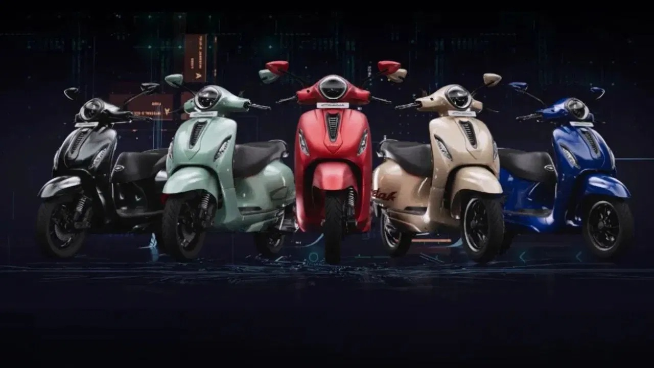अरे वा मस्तच! अपडेटेड Bajaj Chetak बाजारात; वाढली रेंज आणि टॉप स्पीड, TVS iQube ला कडवी टक्कर