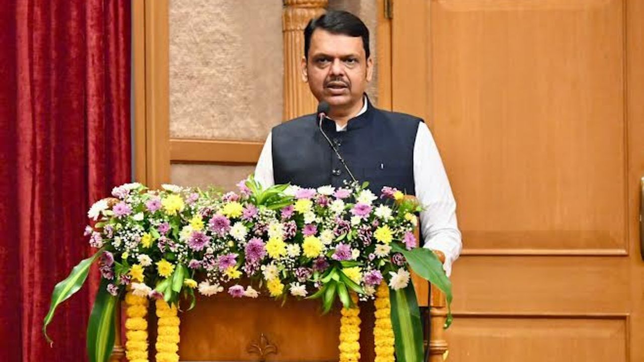 ‘झिरो ब्युरोक्रसी’कडे शासनाची वाटचाल; प्रशासनाने स्टार्टअपसारखे काम करावे, मुख्यमंत्री देवेंद्र फडणवीसांचे निर्देश