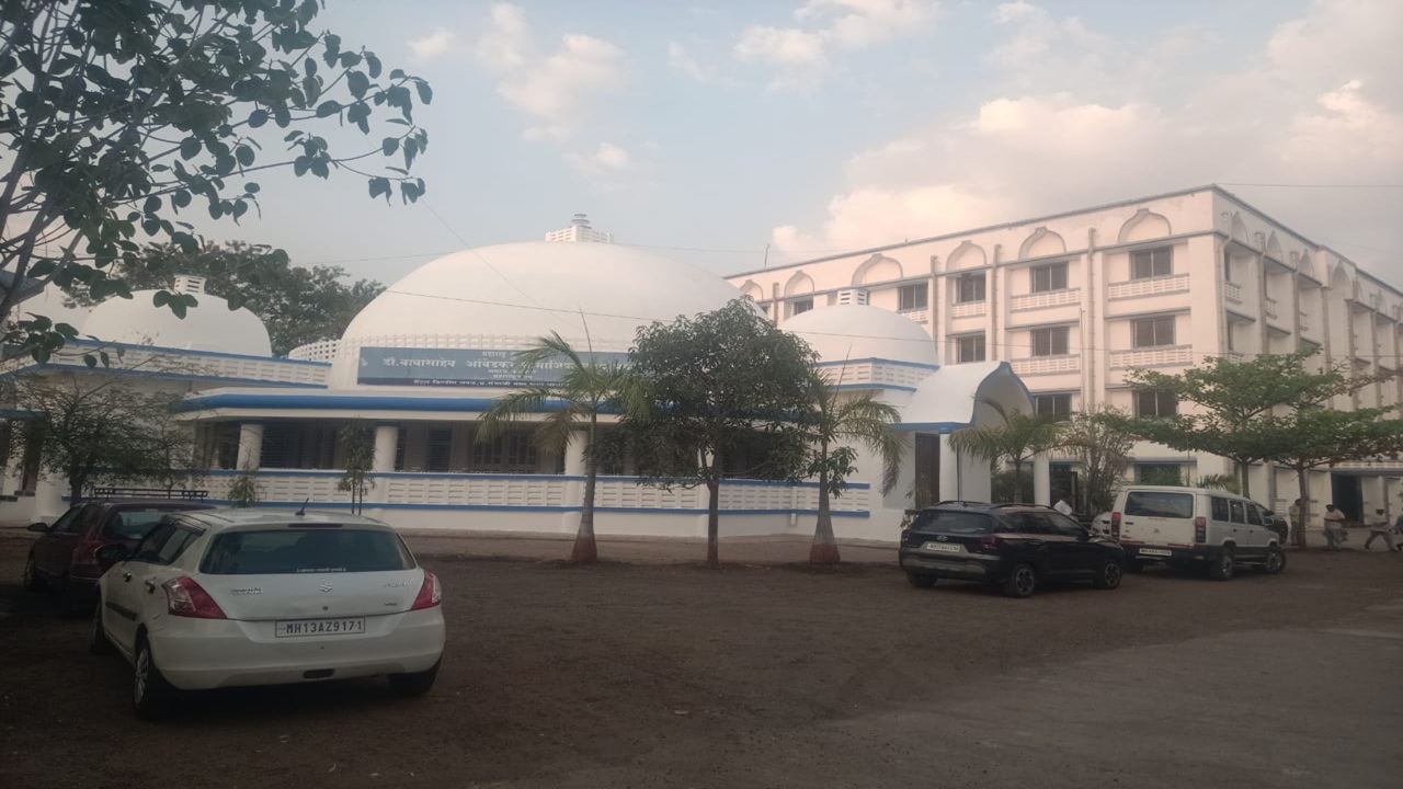 Dharashiv जिल्ह्यात ‘हर घर संविधान’ला हरताळ! उद्देशिका फ्रेम घोटाळ्याची सावली गडद