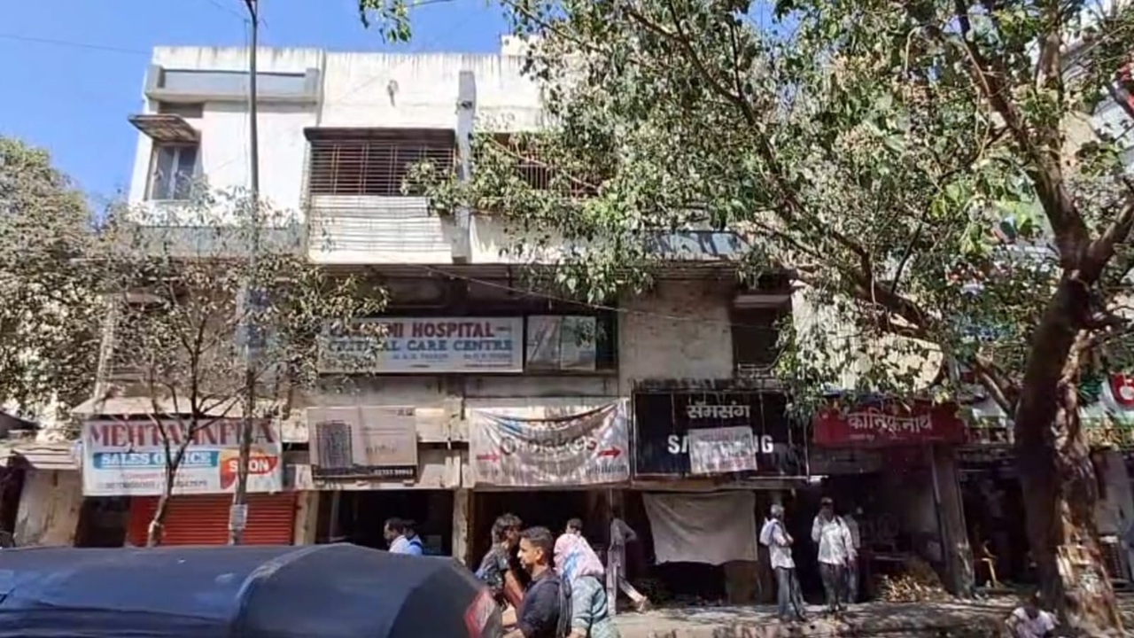 Dombivli News: डोंबिवलीमध्ये धोकादायक ‘सुमती निवास’मुळे नागरिकांचा जीव धोक्यात; कारवाई कधी होणार?