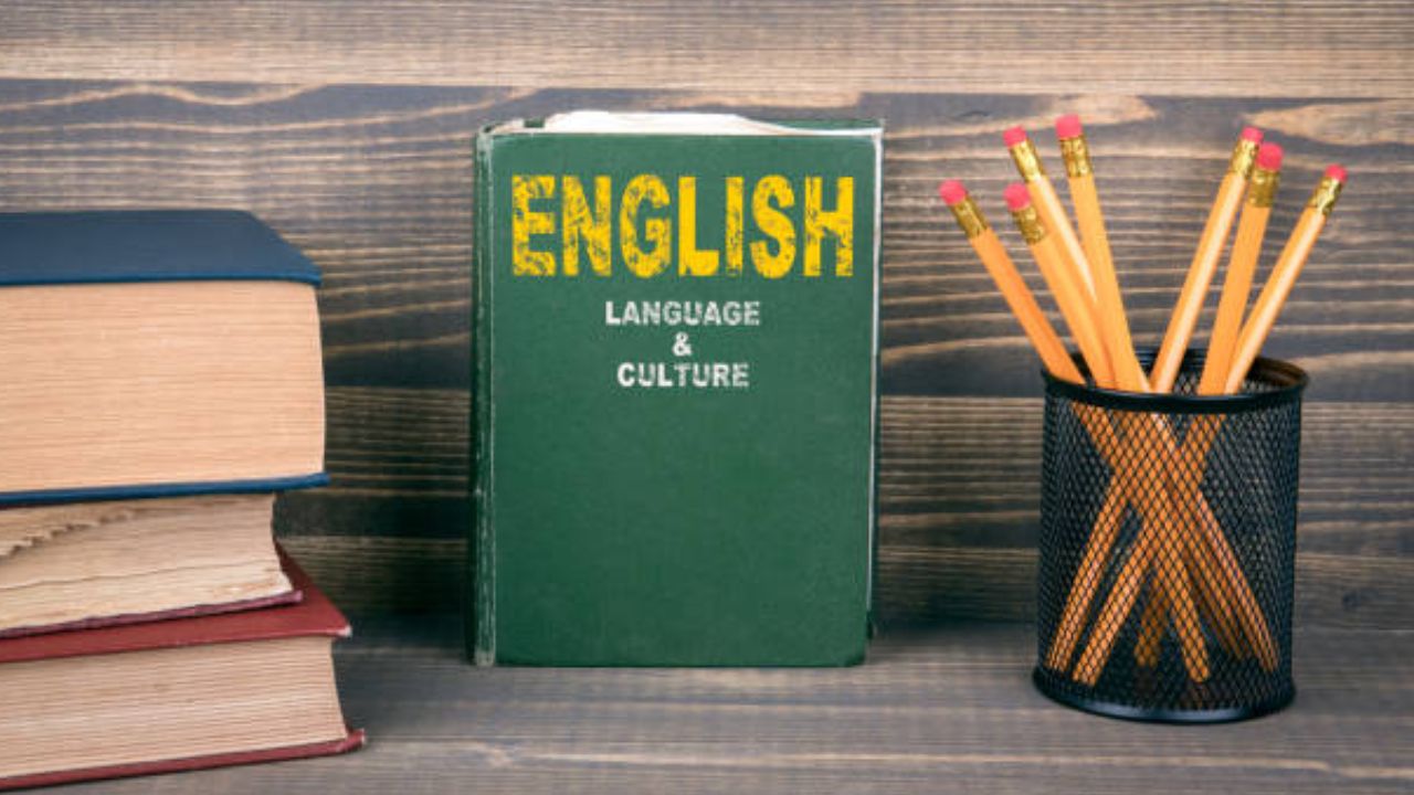 नायगावात ‘इंग्रजी माध्यम’चा गाजावाजा; CBSE पॅटर्नच्या नावाखाली पालकांची दिशाभूल