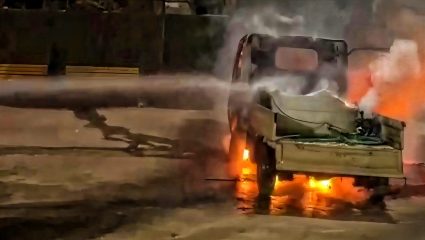 ‘तू कारेगावमध्ये पाणी विक्री करायचे नाही’ पाणी विक्रीचा वाद पेटला; तरुणाची थेट गाडीच पेटवली