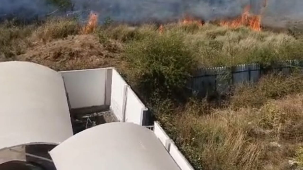 Satara News: अवघ्या ७ मिनिटांत अग्निशमन दल दाखल! देशमुख सिटीतील भीषण आगीवर नियंत्रण, नागरिकांनी सोडला सुटकेचा नि:श्वास