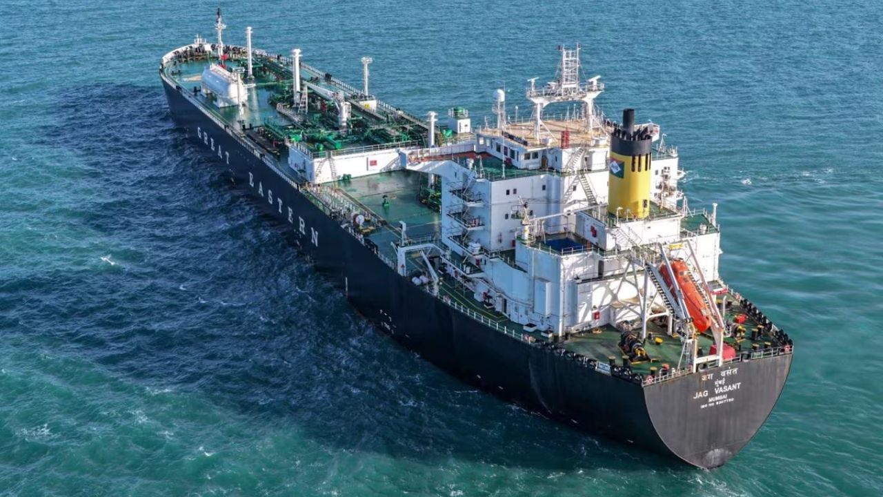 भारताची यशस्वी कूटनीती! US-Iran युद्धात होर्मुझमधून 9वां LPG टँकर सुखरुप बाहेर; देशाचा उर्जा पुरवठा सुरक्षित?