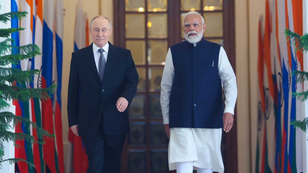 RELOSA : 3000 सैनिक, 10 जेट विमाने, 5 युद्धनौका! होर्मुझमधील जहाजावरील हल्ल्याच्या पार्श्वभूमीवर भारताने उचलले ‘हे’ मोठे पाऊल