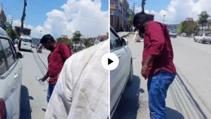 नेपाळमध्ये भारतीय पर्यटकाला रस्त्यावर थुंकणं पडलं महागात; स्थानिकाने भरस्त्यात साफ करुन घेतला गुटख्याचा डाग, VIDEO VIRAL