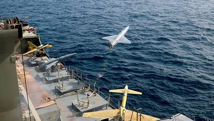 World War 3 : अमेरिकेने ‘Tuska’ रोखलं, प्रत्युत्तरात इराणने थेट US Navyलाच…’; पाहा ओमानच्या आखातात रातोरात काय घडलं?