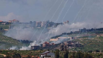 Lebanon Strike: इस्रायलचा लेबनॉनवर ‘सर्जिकल स्ट्राईक’! रॉकेट लाँचरसह 5 जण ठार; वेस्ट बँकमध्ये बॉम्ब बनवण्याचा कारखाना उद्ध्वस्त