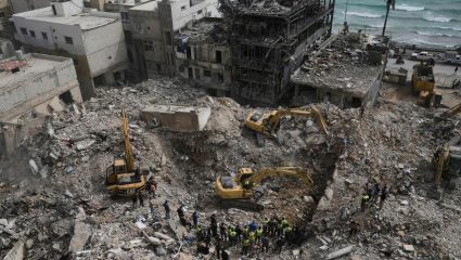 Lebanon Crisis : लेबनॉनमधील सीझफायरदरम्यान इस्रायलची ‘मनमानी’; आखली विनाशाची नवी रेषा अन् पुन्हा सुरु केला विध्वंसाचा खेळ