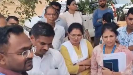 Karjat : रेल्वे कारशेडच्या कामामुळे या गावांना महापुराचा धोका