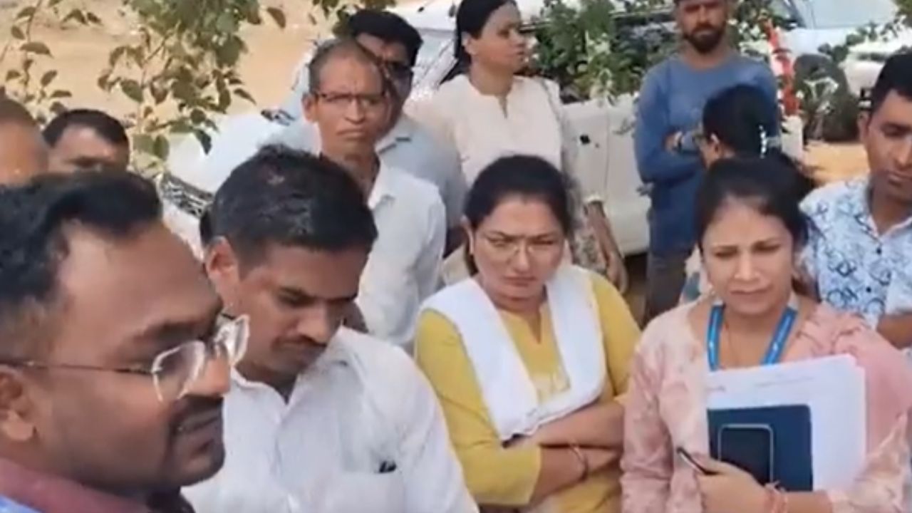 Karjat : रेल्वे कारशेडच्या कामामुळे या गावांना महापुराचा धोका