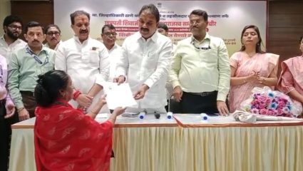 शासकीय त्रासदायक कामं सोपी केली..; शासन आपल्या दारी कार्यक्रमात मंत्री बावनकुळेंचे केले कौतुक