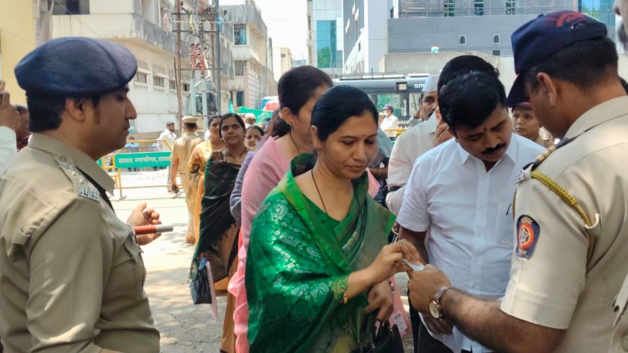 Satara Politics: साताऱ्यात भाजपचा ‘सर्जिकल स्ट्राईक’! राष्ट्रवादीला मोठे खिंडार; सभापती निवडीत ‘बॅकूम स्ट्रॅटेजी’ यशस्वी