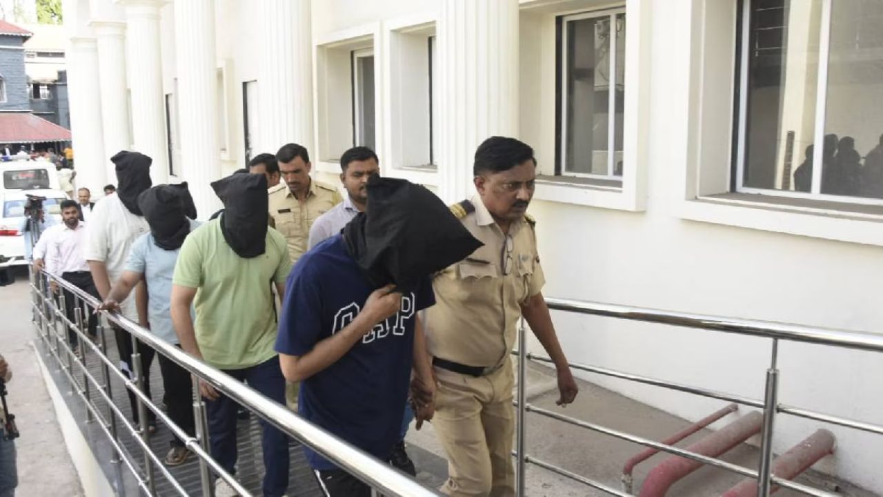 Nashik Conversion Racket: टार्गेट ‘फिक्स’ अन् पुढचं नियोजन व्हॉट्सॲपवर! नाशिकच्या MNC कंपनीतील ‘कट्टरतेचा’ भयानक पॅटर्न उघड