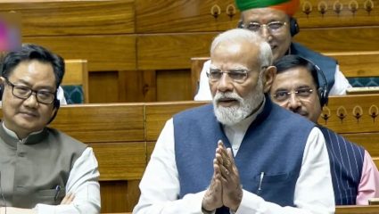 Women Reservation: ‘नारी शक्ती’ अद्याप प्रतीक्षेतच! महिला मतदारांचा टक्का वाढला, पण उमेदवार का घटले?
