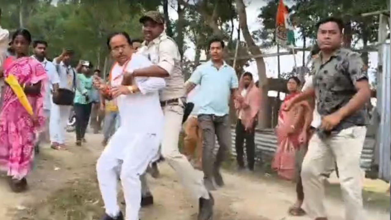 West Bengal Assembly Election 2026: ‘हा तर भाजपचा एजंट!’ हुमायूं कबीर यांच्या ताफ्यावर हल्ला, मुर्शिदाबादमध्ये तणावपूर्ण परिस्थिती