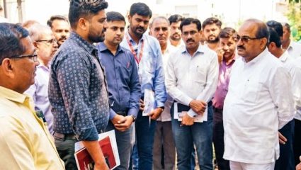 Ahilyanagar News: एकाही शेतकऱ्याकडे दुर्लक्ष करू नका! पालकमंत्री विखे पाटलांचे 100 टक्के पंचनामे करण्याचे प्रशासनाला निर्देश