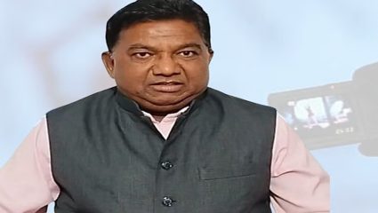 नाशिकचा दुसरा खरात! कार्यलयात सापडले 120 अश्लील व्हिडीओ अन् प्राण्यांचे अवयवही…; Ravindra Erande विरोधात धक्कादायक माहिती समोर