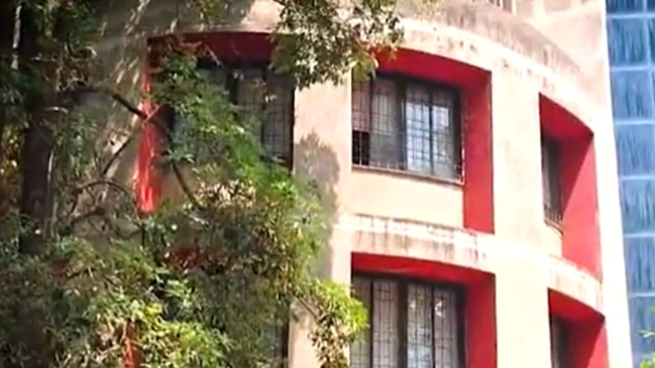 Navi Mumbai : खारघरमध्ये रक्तपेढीची इमारत तयार होऊनही सेवा बंद; स्थानिकांमध्ये नाराजी