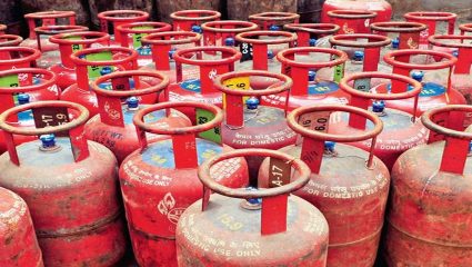 “उद्योगांना LPG चा सुरळीत पुरवठा व्हावा यासाठी…”; काय म्हणाले मंत्री जयकुमार रावल?