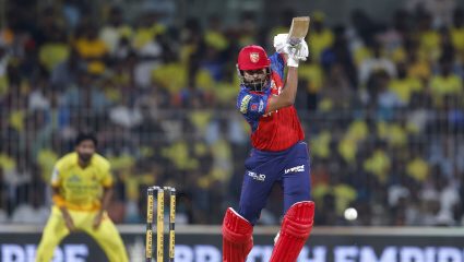 CSK बालेकिल्ल्यातच ढेपाळली! सलग दूसरा पराभव; चेन्नईवर PBKS चा 5 विकेट्सने ‘गब्बर’ विजय