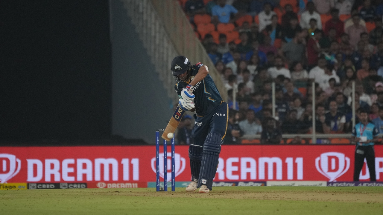 GT जिंकली पण Shubman Gill ला ‘ही’ चूक पडली महागात; बीसीसीआयने घेतली गंभीर दखल