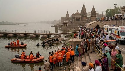 Mathura Boat Accident: यमुना नदीत बोट उलटली; 9 भाविकांचा मृत्यू तर 22 जणांना…