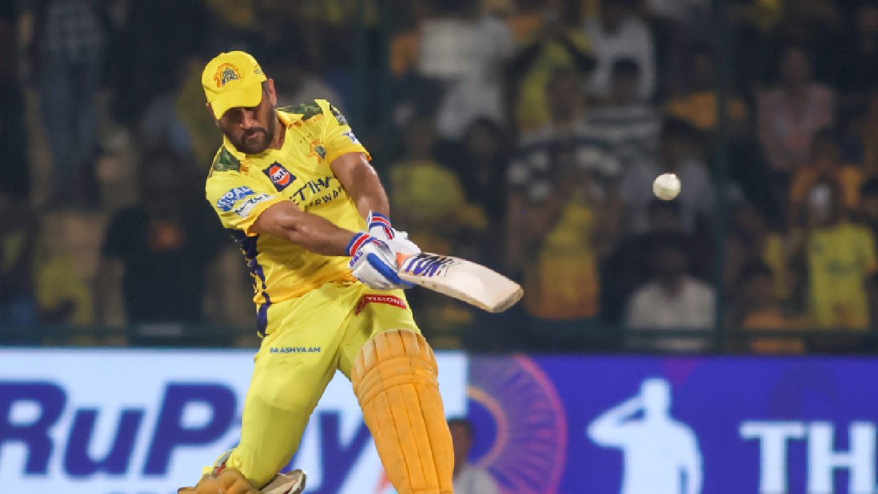 लवकरच ‘माही मार रहा है’ ऐकू येणार? KKR विरुद्ध MS Dhoni आज CSK कडून खेळण्याची शक्यता