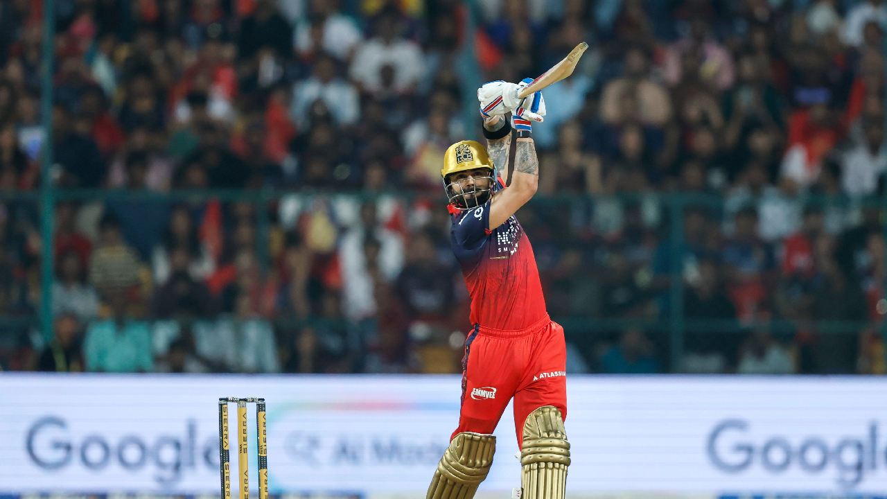 RCB कडून Virat Kohli ने घेतली LSG च्या बॉलर्सची शाळा; 5 विकेट्सने केला दणदणीत पराभव
