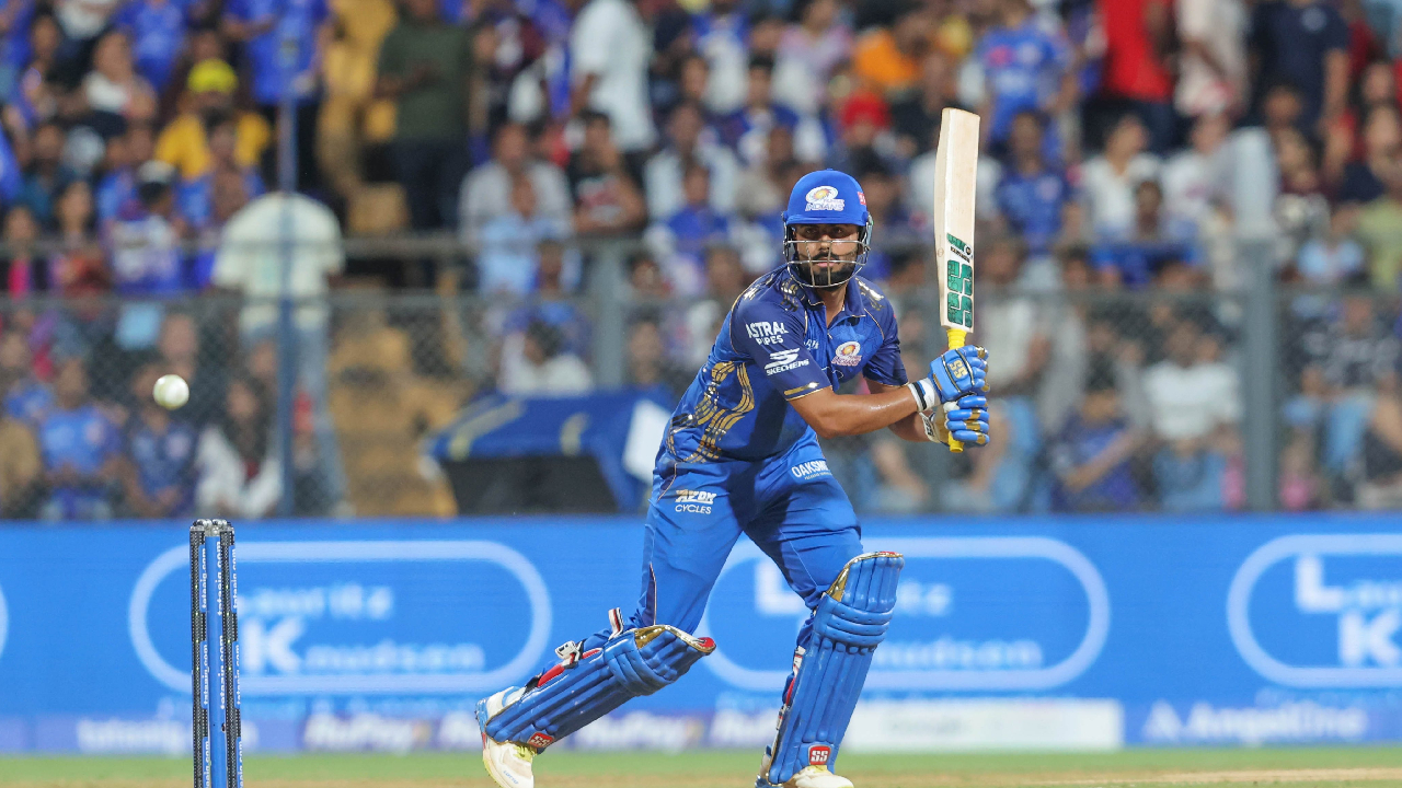 MI Vs PBKS Live: मुंबई पलटणची गाडी सुसाट; पंजाबला दिले 197 रन्सचे टार्गेट