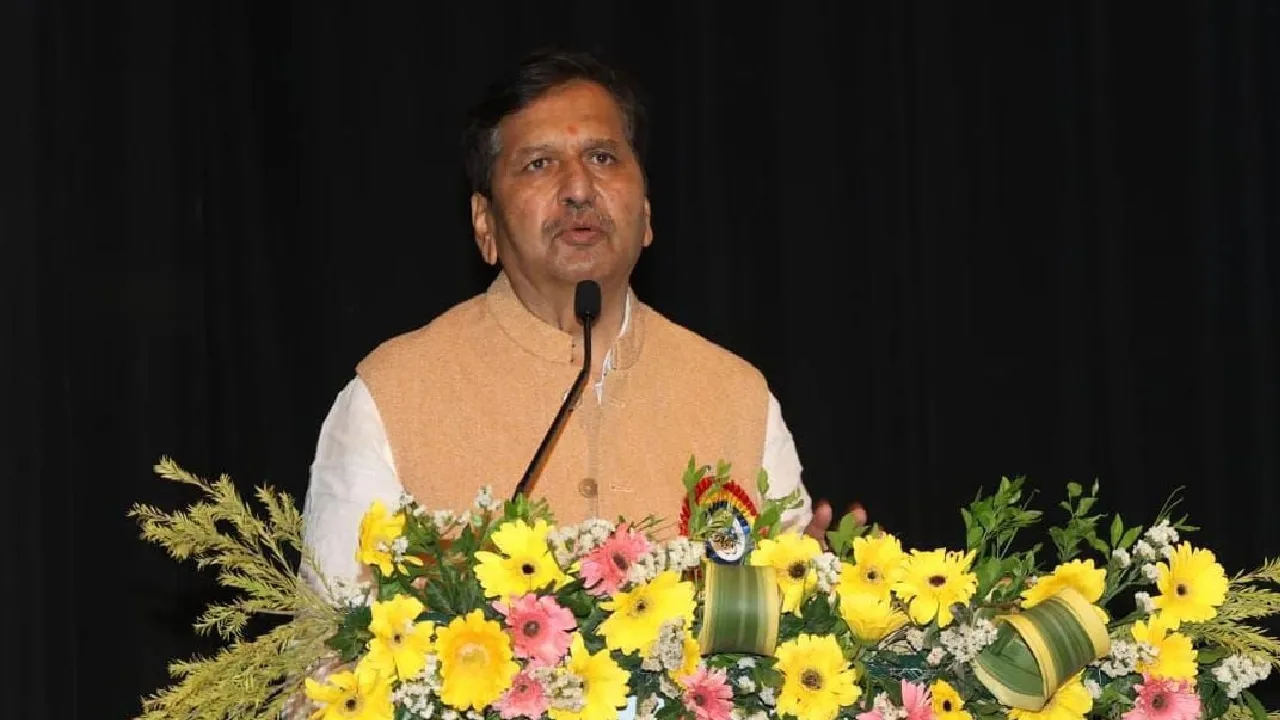 “नशामुक्त मुंबईसाठी महाराष्ट्र दिनापासून…”; काय म्हणाले Mangal Prabhat Lodha?