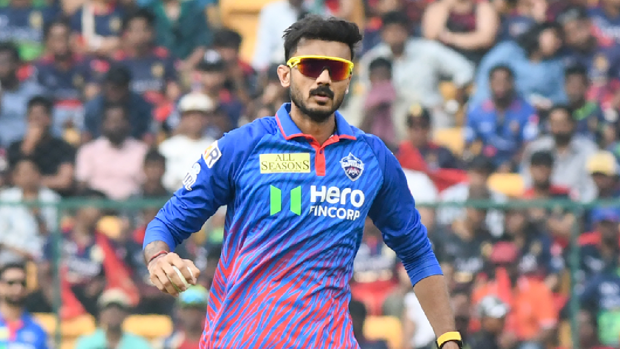 IPL 2026: “नेमकं काय झालं हे…”; RCB विरुद्ध दारुण पराभव होताच Axar Patel काय म्हणाला?