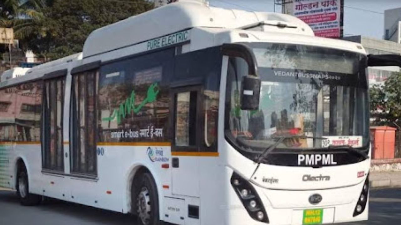 PMP पर्यटन बसला जोरदार प्रतिसाद; ज्येष्ठ नागरिकांचा मोठा सहभाग, उत्पन्न ६८ लाखांवर