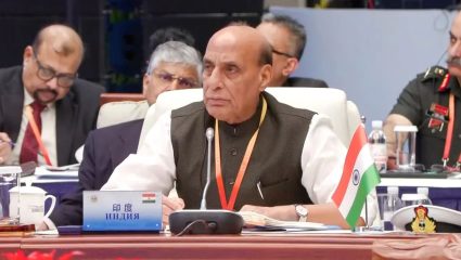 SCO बैठकीत भारताचा रुद्रावतार! दहशतवादावर पाकिस्तानला झापलं; जगाला दिला ‘हा’ संदेश