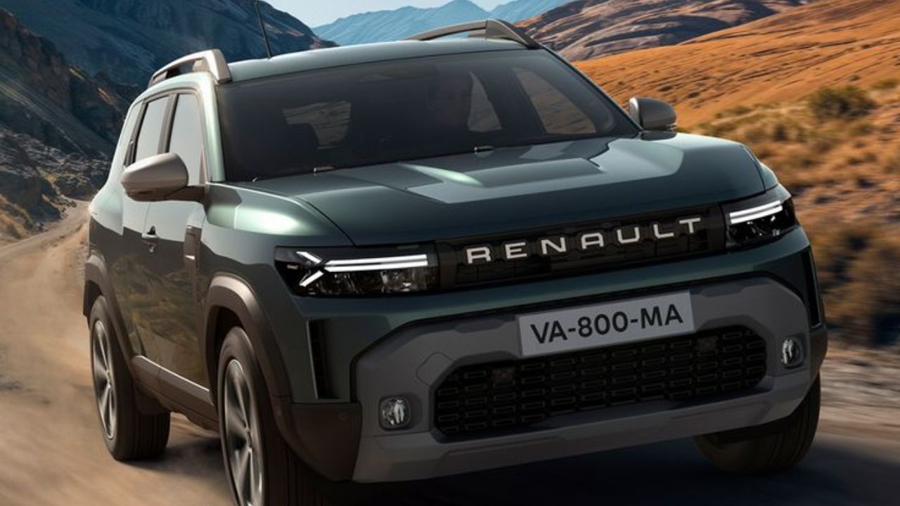 कार खरेदीदारांनो लागा तयारीला! New Renault Duster च्या डिलिव्हरीला सुरुवात, कोणता मॉडेल सर्वात आधी मिळणार?